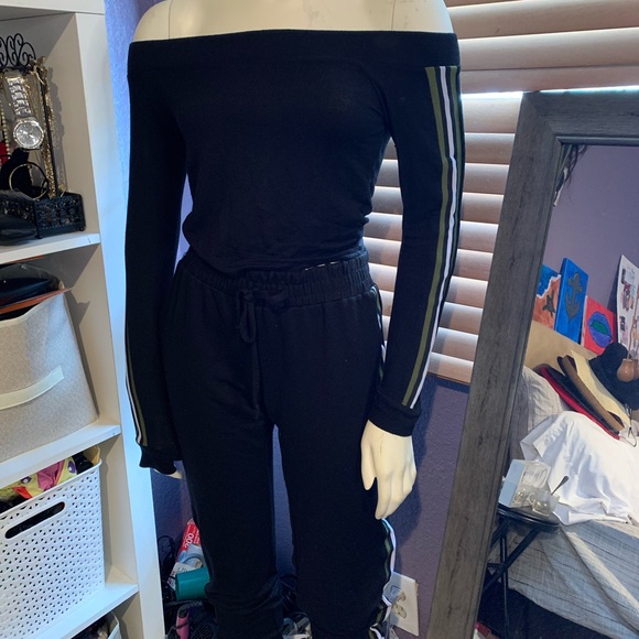 fashion nova two piece sweatsuit